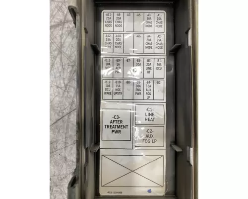 KENWORTH T800 Fuse Box
