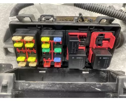 KENWORTH T800 Fuse Box