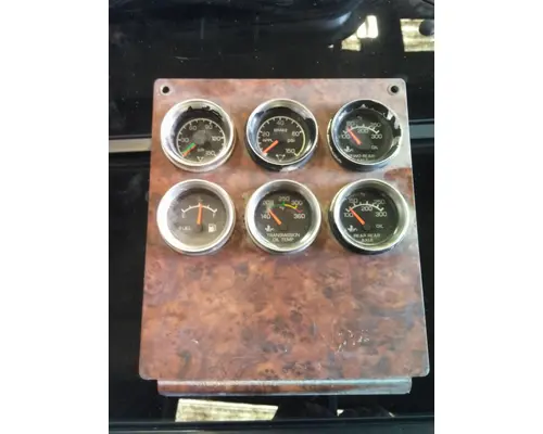 KENWORTH T800 GAUGE CLUSTER