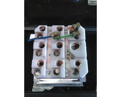 KENWORTH T800 GAUGE CLUSTER