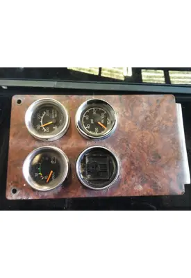 KENWORTH T800 GAUGE CLUSTER