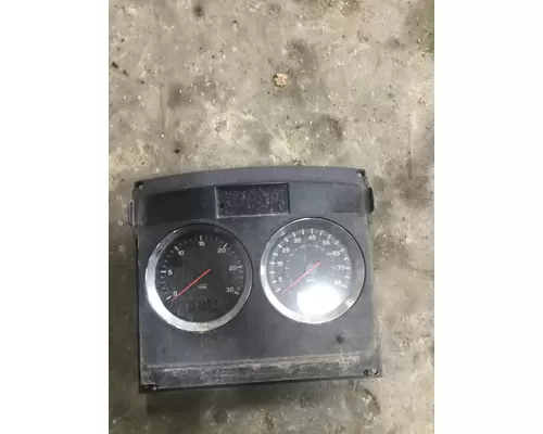 KENWORTH T800 GAUGE CLUSTER