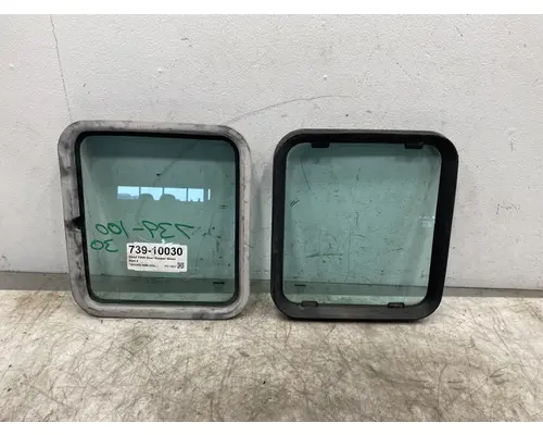 KENWORTH T800 Glass
