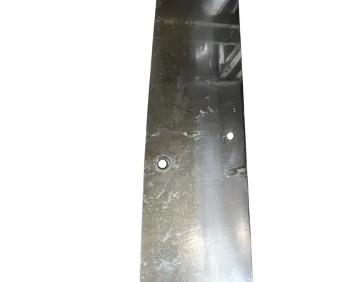 KENWORTH T800 Grille