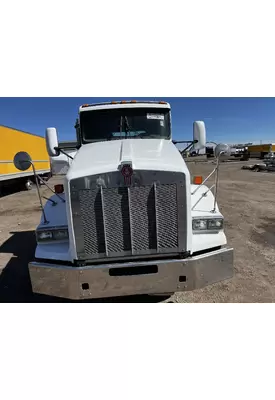 KENWORTH T800 Grille