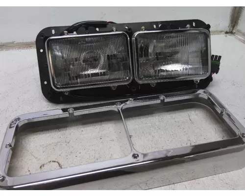 KENWORTH T800 HEADLAMP ASSEMBLY