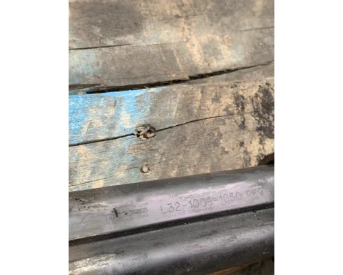 KENWORTH T800 Hood Hinge