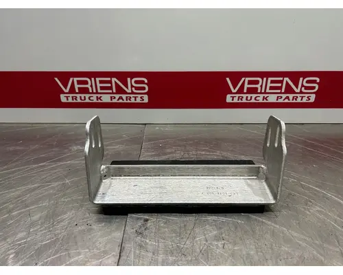 KENWORTH T800 Hood Parts