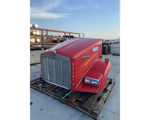 KENWORTH T800 Hood