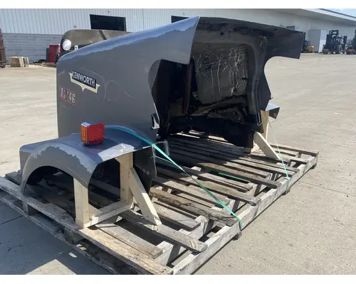 KENWORTH T800 Hood