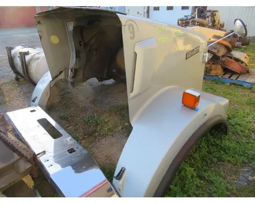 KENWORTH T800 Hood