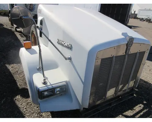 KENWORTH T800 Hood