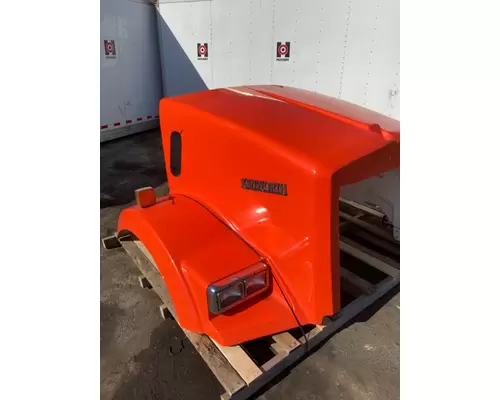 KENWORTH T800 Hood in DES MOINES, IA #14279