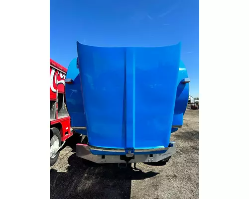 KENWORTH T800 Hood