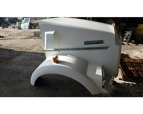 KENWORTH T800 Hood