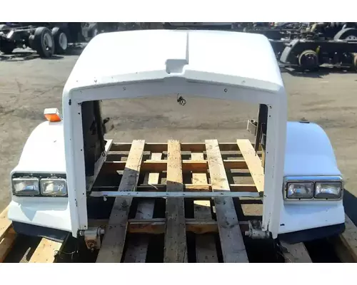 KENWORTH T800 Hood
