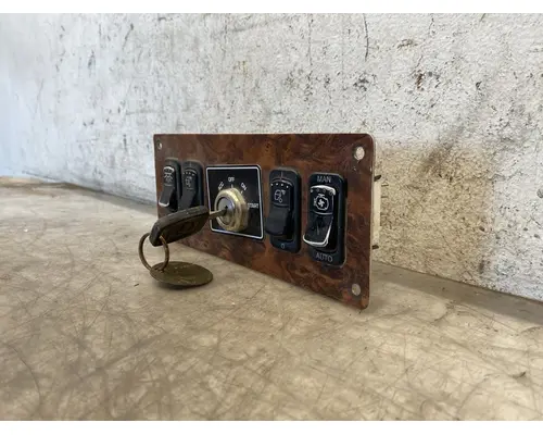 KENWORTH T800 Ignition Switch