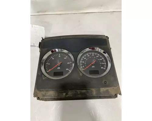 KENWORTH T800 Instrument Cluster