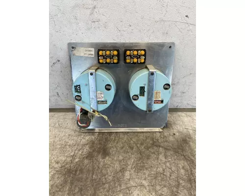 KENWORTH T800 Instrument Cluster