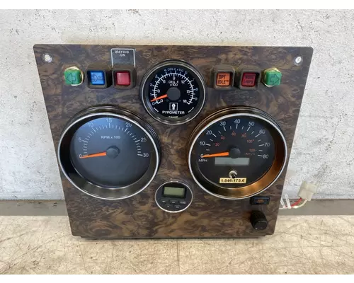 KENWORTH T800 Instrument Cluster