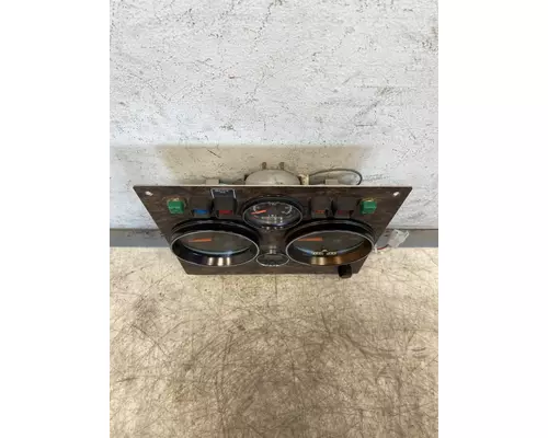KENWORTH T800 Instrument Cluster