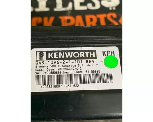 KENWORTH T800 Instrument Cluster
