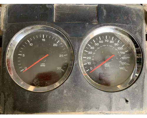 KENWORTH T800 Instrument Cluster