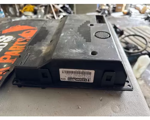 KENWORTH T800 Instrument Cluster