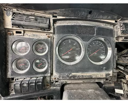 KENWORTH T800 Instrument Cluster