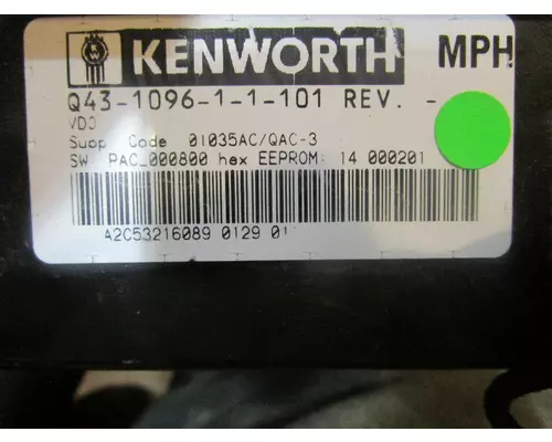 KENWORTH T800 Instrument Cluster