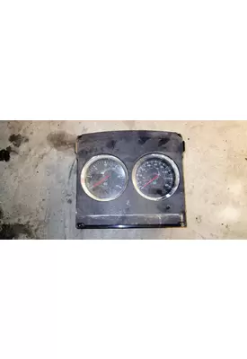 KENWORTH T800 Instrument Cluster