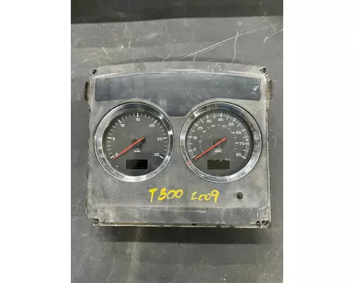 KENWORTH T800 Instrument Cluster