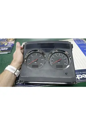 KENWORTH T800 Instrument Cluster