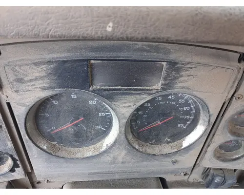 KENWORTH T800 Instrument Cluster