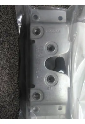 KENWORTH T800 LATCH/LOCK/LEVER