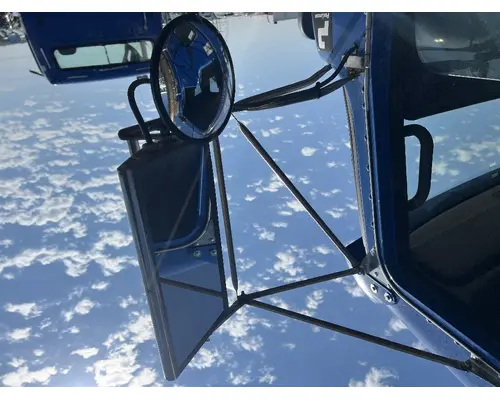 KENWORTH T800 Mirror (Side View)