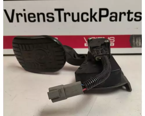 KENWORTH T800 Pedal 
