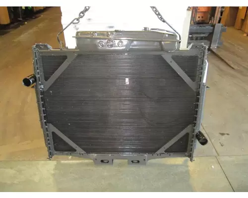 KENWORTH T800 Radiator