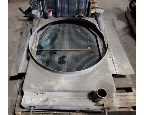 KENWORTH T800 Radiator