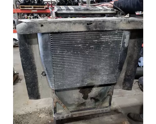 KENWORTH T800 Radiator