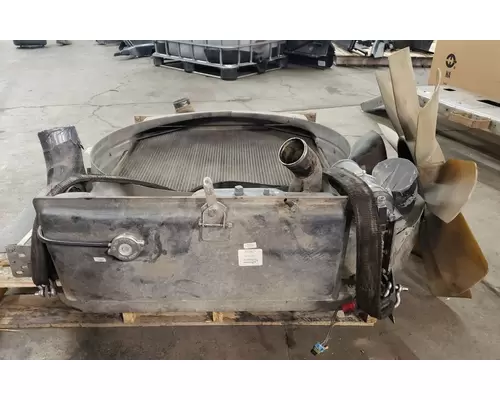 KENWORTH T800 Radiator