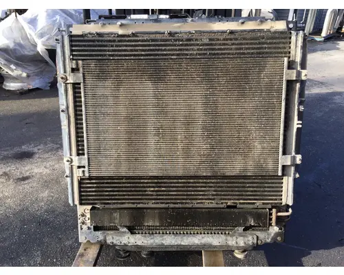 KENWORTH T800 Radiator