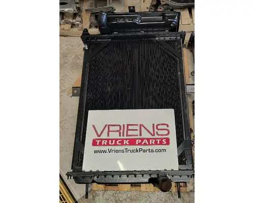KENWORTH T800 Radiator