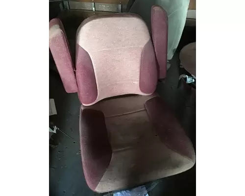 KENWORTH T800 SEAT, FRONT