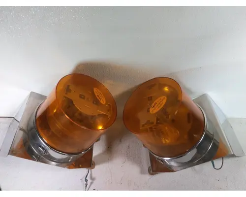 KENWORTH T800 STROBE LIGHT