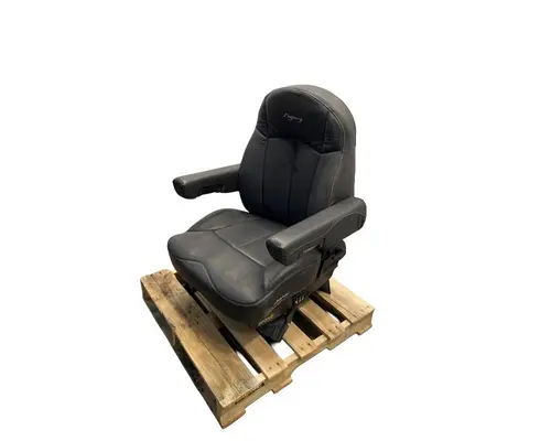 KENWORTH T800 Seat, Front