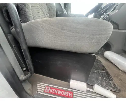 KENWORTH T800 Seat, Front
