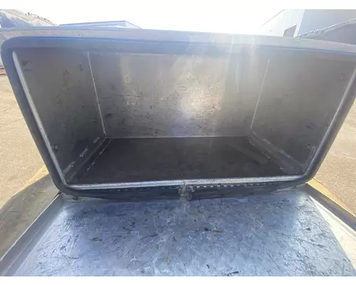 KENWORTH T800 Tool Box