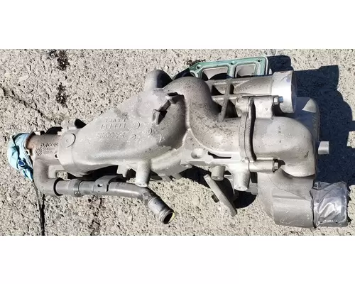 KENWORTH T800 Water Pump
