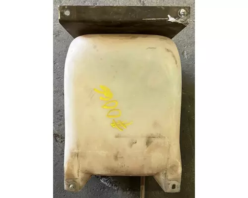 KENWORTH T800 Windshield Washer Reservoir
